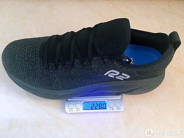 陪跑|蛋说无妨 篇二十:从夏日赤道红到冬日无极黑,R2陪跑一整年