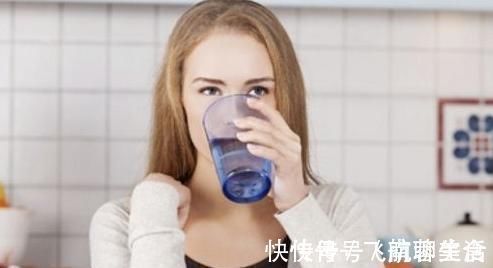 怀孕|孕妈们一定留心，这2种饭菜不要再吃了，你吃得了胎儿可吃不得