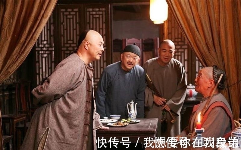 乾隆#上联:“一日为日,二日为昌,三日为晶”,下联一出,堪称绝对