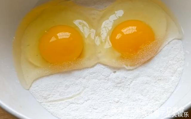  糯米粉加2个鸡蛋百吃不厌的做法，我家一周吃6次，孩子每次吃光光