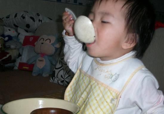 儿科医生这几种食物家长还“拎不清”娃性早熟,长个都耽误