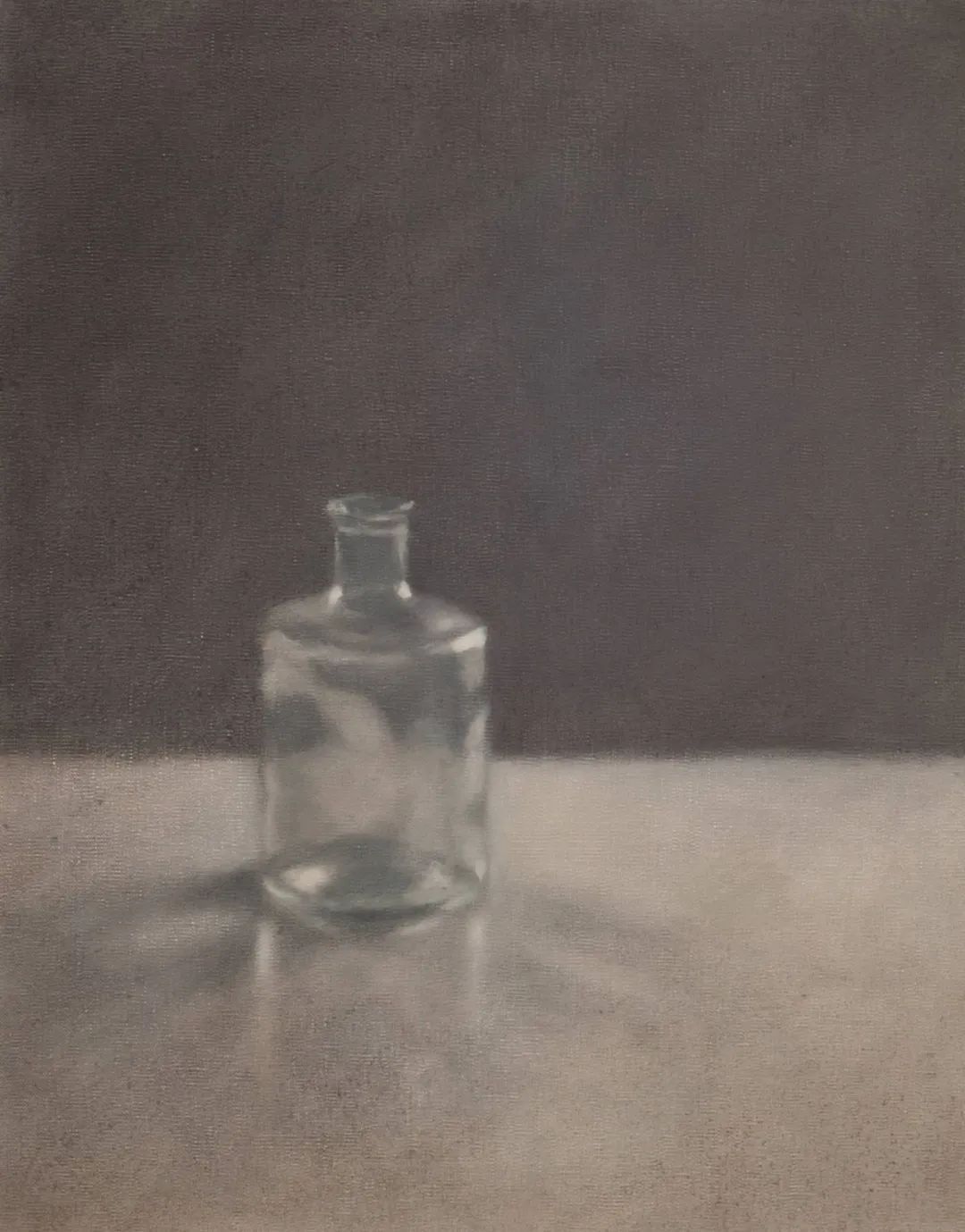 孤独感#柔和的光影和质感,她的静物画散发着一种孤独感!