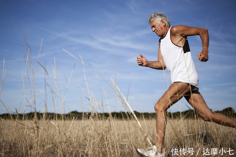 三酯的升高|66岁大爷,1年时间甘油三酯9.7到2.1,医生:坚持3事,你也可以