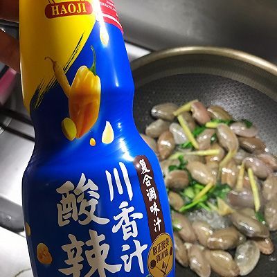 九层塔叶炒花蛤