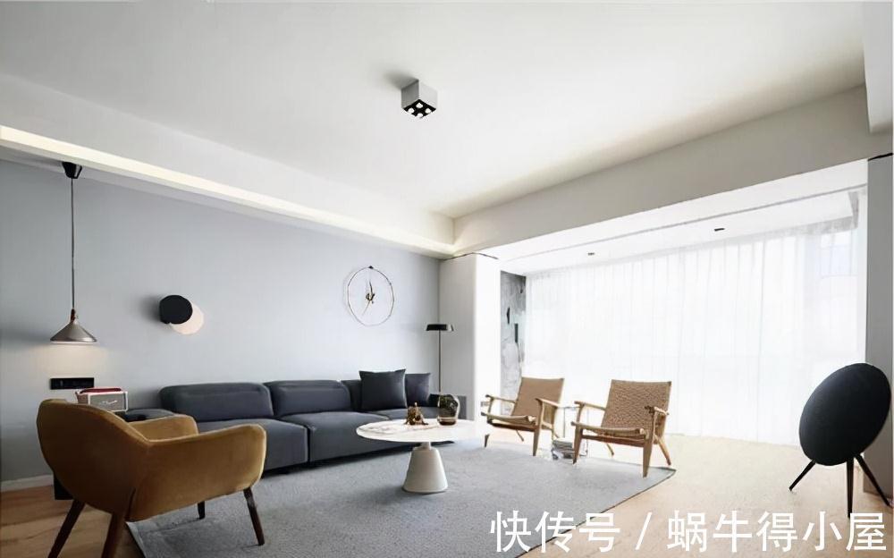 装修|新房装修决定“化繁为简”,钱花得少还实用,房子越住越舒适