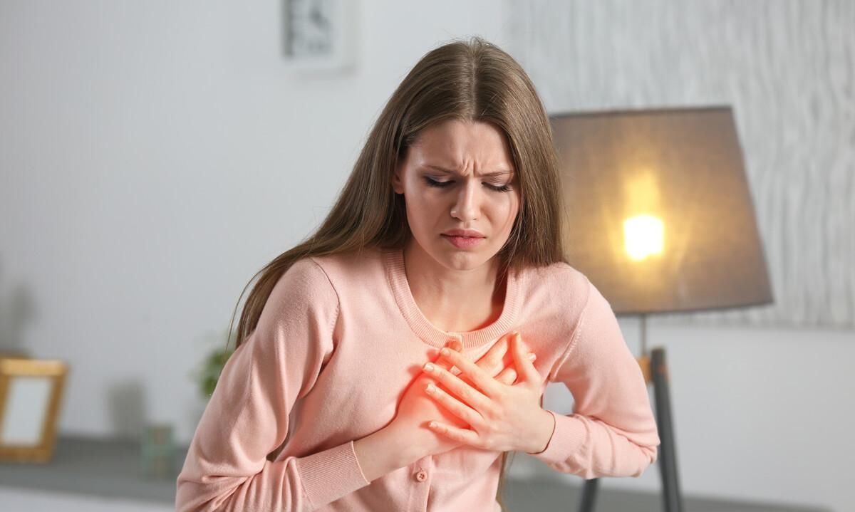 關(guān)節(jié)|骨科醫(yī)生直言:日常多吃2物,關(guān)節(jié)不疼了,骨質(zhì)疏松“繞道走”