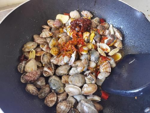 鲜香麻辣的香辣蛤蜊，赶紧来一份