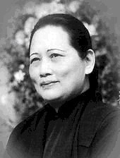 宋庆龄|宋美龄为何不参加姐姐宋庆龄的葬礼?一本日记公之于众揭露了真相