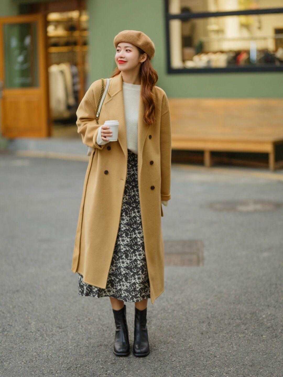 靴子 今年靴子流行“穿粗不穿细”,稳重大方又百搭,保暖舒适不累脚