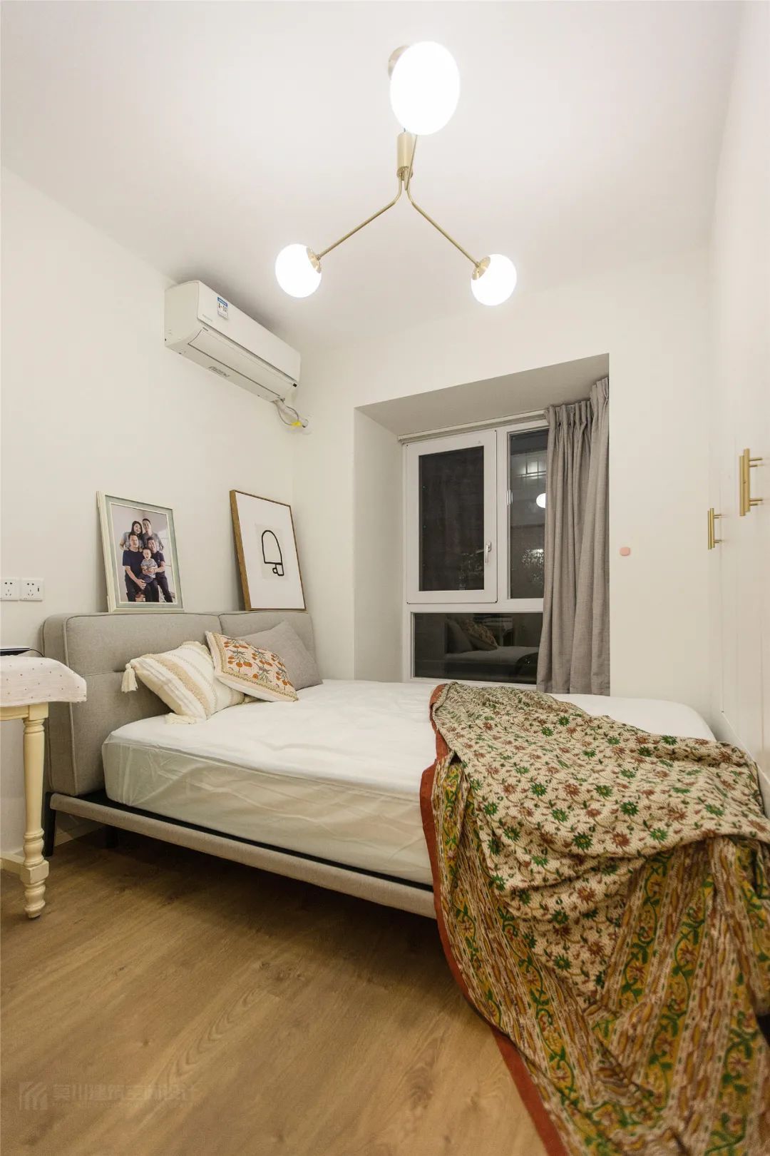 布置|135㎡现代简约,温馨舒适的空间,加上草绿色的点缀,文艺舒适