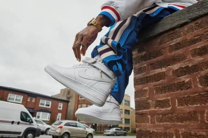 「WHOOP SHOP专栏」蓝色必火？这双不一样的AF1将限量发售！