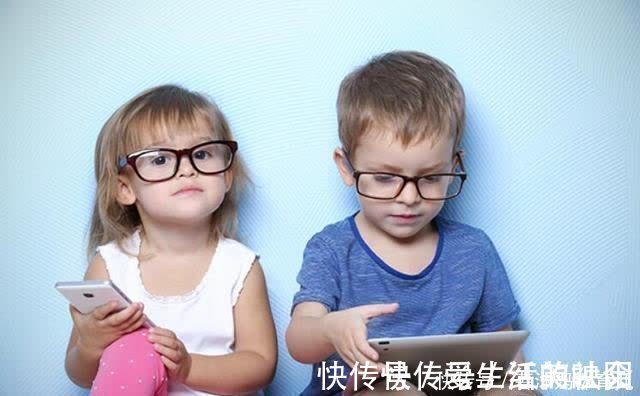 世界视力报告|不让玩手机,就不会近视?孩子4个用眼坏习惯,看书也能近视