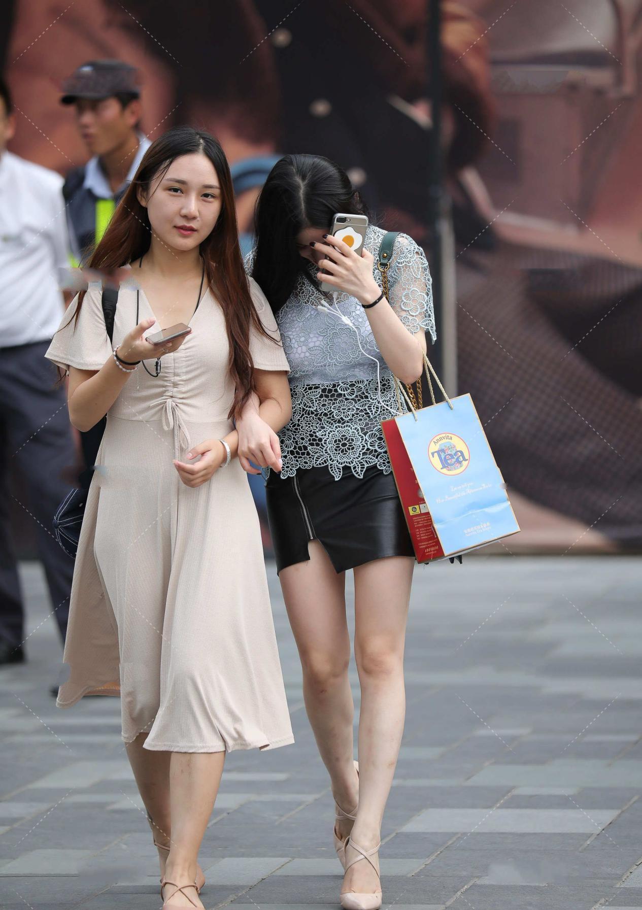 时尚感|气质出众的水墨蓝,穿出超凡脱俗的时尚感,高级感十足