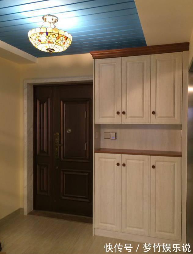 婆婆|婆婆为节省卫生间空间，竟把马桶装在墙角，装修师傅也是没脑子