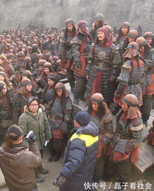 横店20万临时演员现状:光棍的世界,懒汉的天堂,疯子的乐园