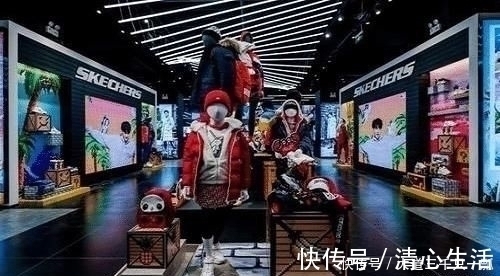 耐克 将阿迪耐克拖下马,中国市场的“新鞋王”,发展之初处处“碰壁”