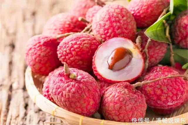 水果|7月来了, 推荐女人想吃三种水果,皱纹没了,肌肤也水嫩了