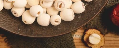 健脾养胃 补气血——灵芝莲子清鸡汤|食疗养生汤 | t,nbbengnewid_da00ce235e4974914e4927c858cb8b82,nbbengdupid1_84898e69f73d4196,nbbnty_t,nbbrs_650_0,nbbr___0__210,nbbc_,rtype_channel,nbbp_channel,channel,nbby_ZGF0dQIwAXVybF90eXBlAgEBc3RpZA