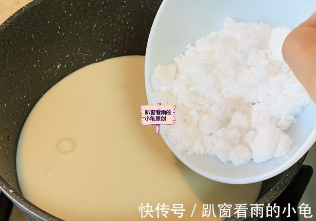甜品|1盒牛奶，2个鸡蛋，做一碗焦糖布丁，细腻嫩滑，盘子都能舔干净