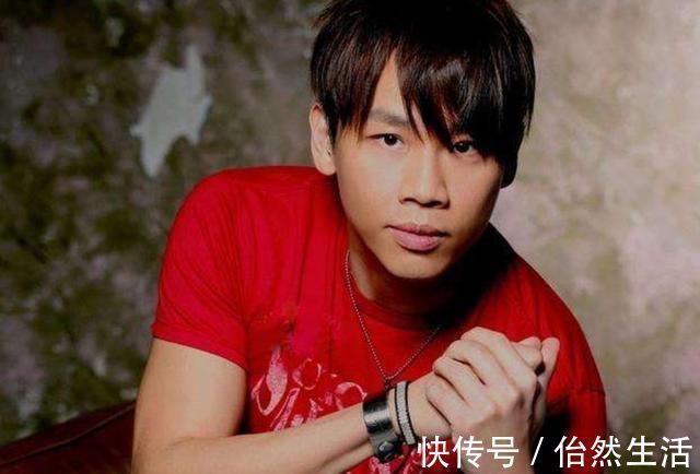 他當(dāng)眾罵哭張韶涵，給陶喆的歌評(píng)0分，現(xiàn)在卻淪落到這般田地