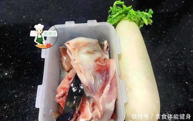 冬天,白萝卜和它是天生一对,鲜甜营养,孩子多吃体格壮,不怕冷!