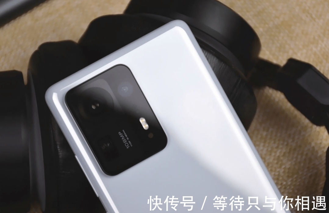 小米公司|售价6299元仍供不应求，12GB+512GB，一天后再度开售或将快速售罄