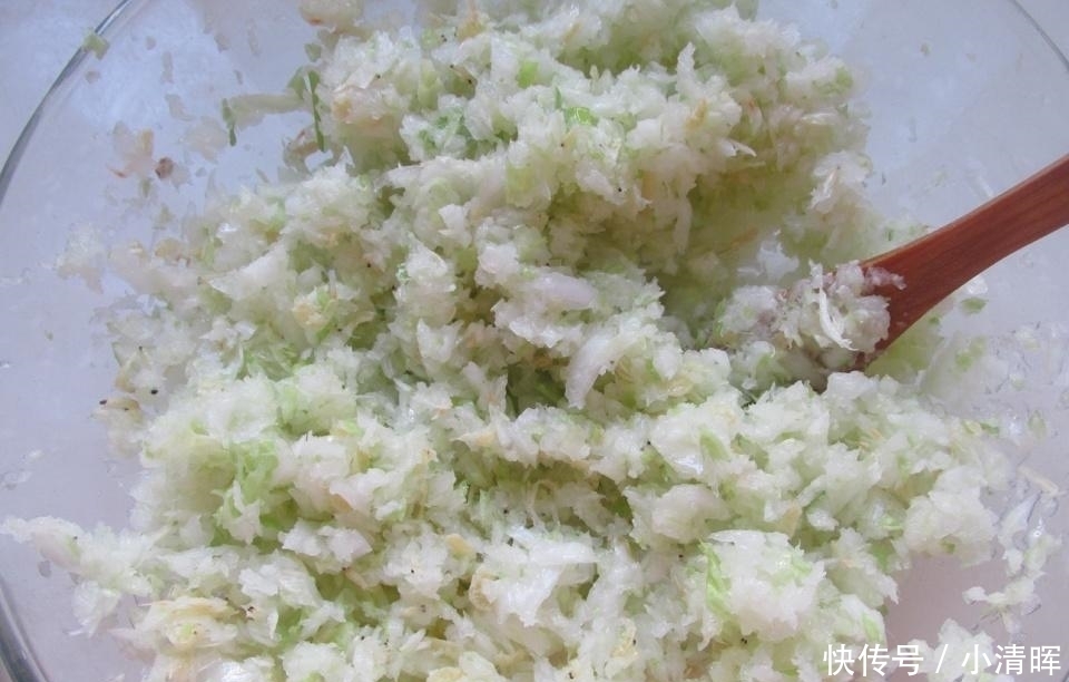 冬天用它包饺子, 比肉馅香100倍, 皮薄馅大1周吃2次, 乳腺不生病