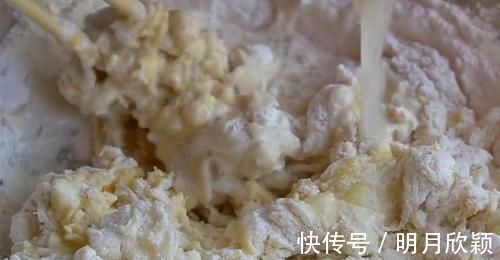 馒头|我家面粉从不蒸馒头,这样做比包子油条还简单,一次做8个,真香
