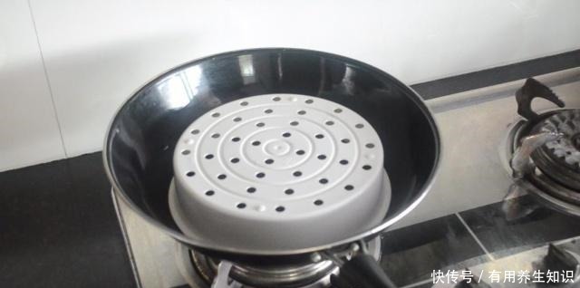 如果家有电饭锅蒸笼!别浪费这些用途,我也是刚知道,快回家找找!