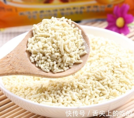 包韭菜馅饺子，牢记“2放3不放”，韭菜翠绿不出水，鲜香又美味