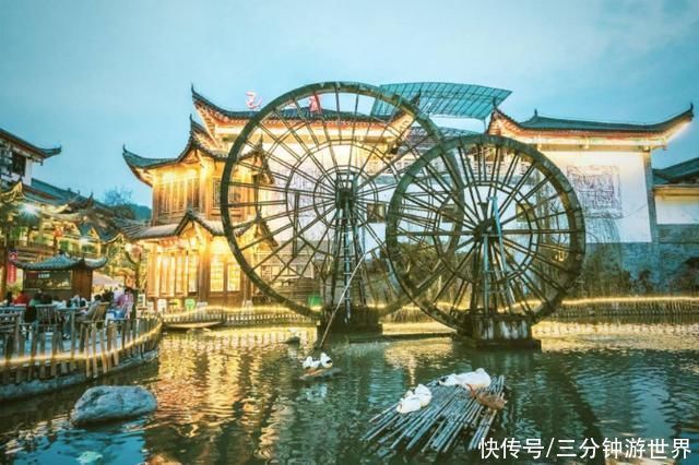 湖北大名鼎鼎的“天下第一女儿城”，却是座人造古城，你能接受吗