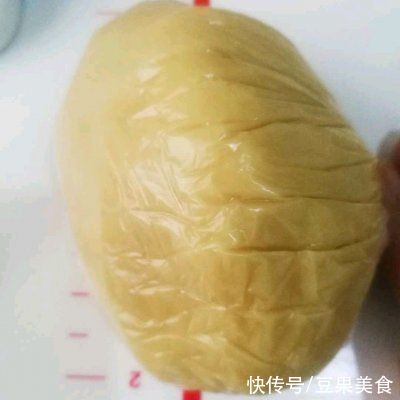 搅拌均匀|好吃到流泪的五仁月饼，连吃三天都不够