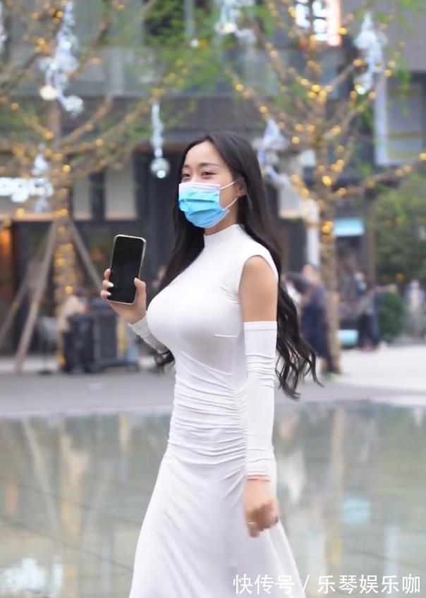 气质 健美裤穿搭更加贴合身形,展示自己优美的身材