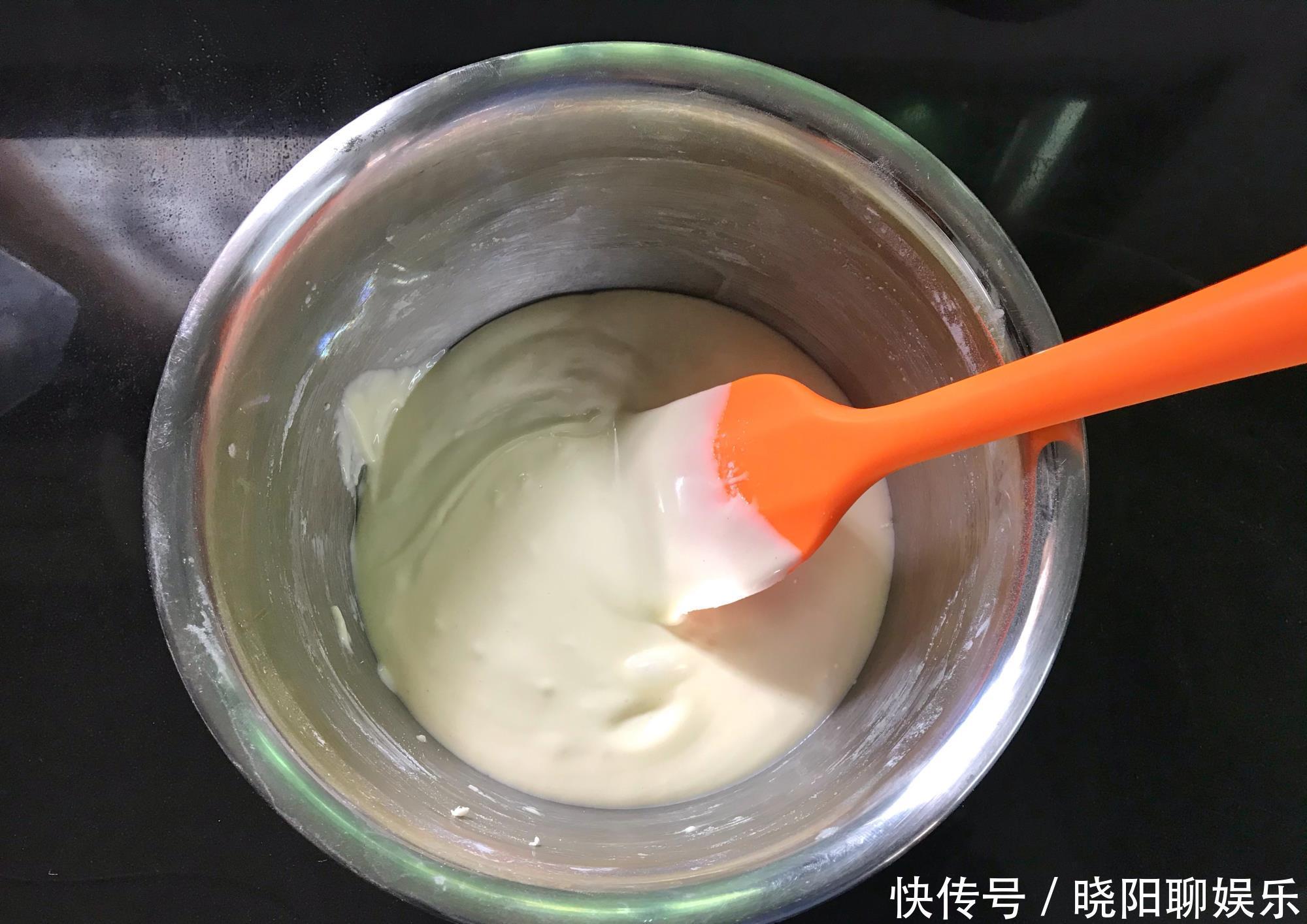 糯米粉的花样吃法,加个鸡蛋搅一搅,香酥软糯,一口一个太香了