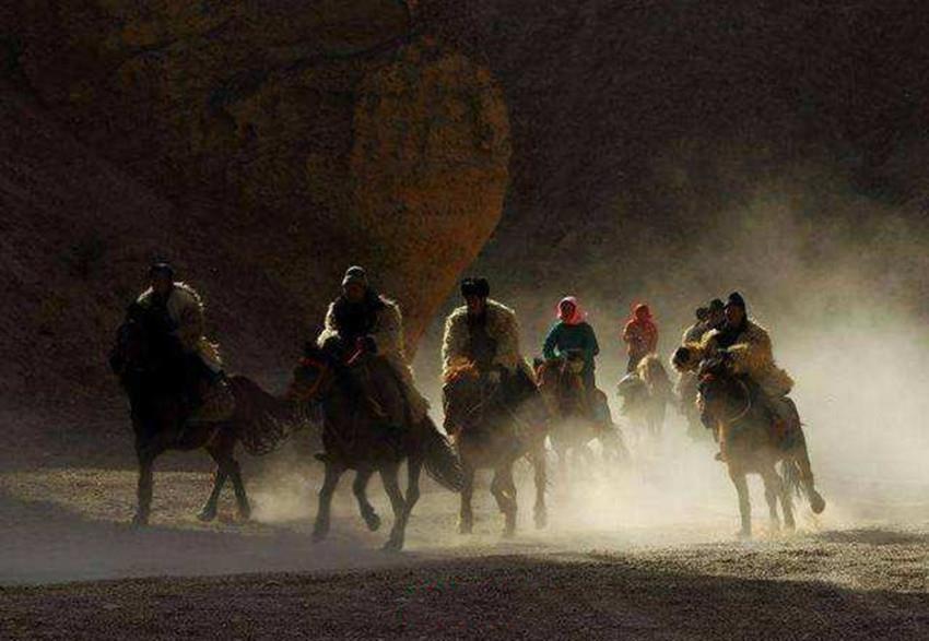 着力|土匪刘黑七是谁,为何各路军阀以及日本军队,都着力拉拢他