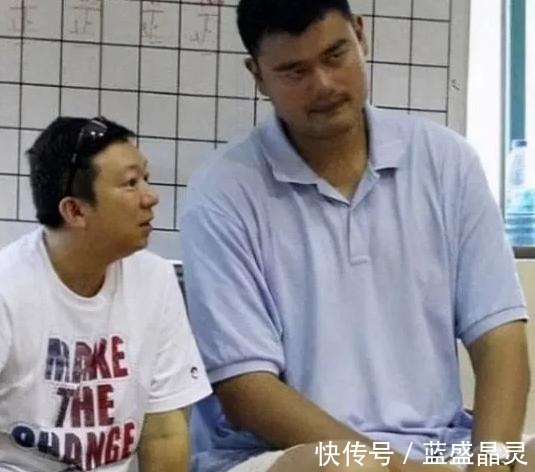 姚明|如果你还有打NBA的“篮球梦”,看完这些照片后 你能彻底死心!