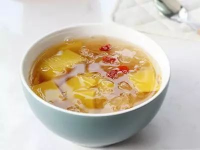 猪脚|女人吃什么补血最快，皮肤嫩，衰老慢？就是它