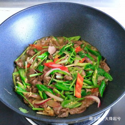 泡椒牛肉嫩滑的小窍门，如何处理牛肉