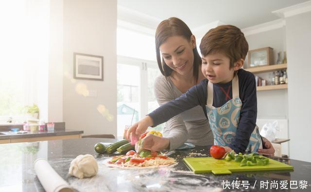 如何帮助孩子从小建立良好的饮食习惯