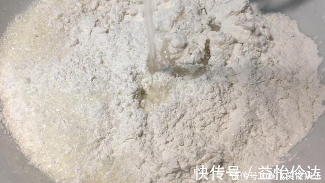 红豆糯米糕|一碗糯米粉 一把红豆 上锅一蒸 做出来的红豆糯米糕软糯Q弹超简单