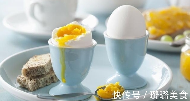 脑磷脂|煮鸡蛋时，最好别直接下锅，教你一招，煮出来不开裂自动脱壳