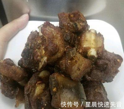 酥脆|这道酥脆孜然排骨,每天吃都吃不够!这道酥脆孜然排骨,每天吃都吃不够!