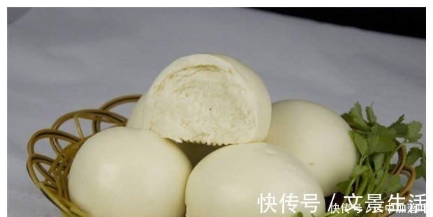 蒸馒头有诀窍，厨娘教你这样做，馒头层层虚软，美味劲道！