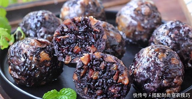  早餐|女人，别只会吃红枣啦！天冷多吃它，入锅一蒸，晶莹剔透香喷喷！