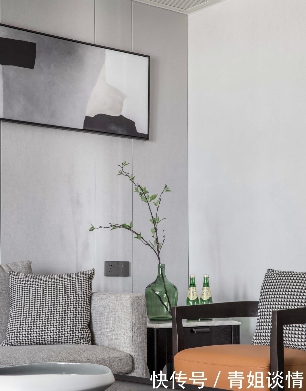 朱砂红|这才是我的理想之家,220㎡大平层设计,进门就被客厅吸引了