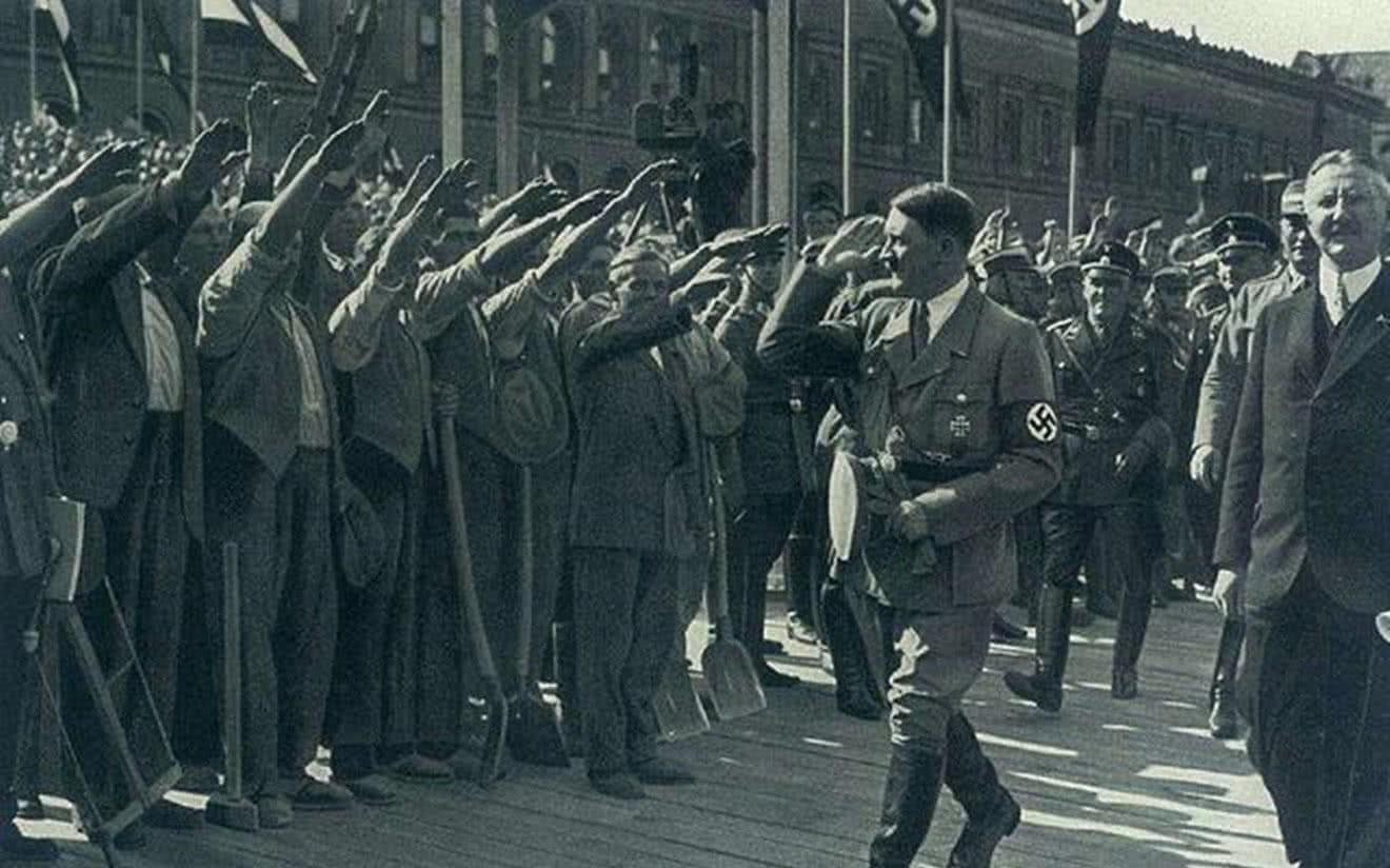 一战|战争让德国输的多惨？一战赔到2010年，现在还为二战买单