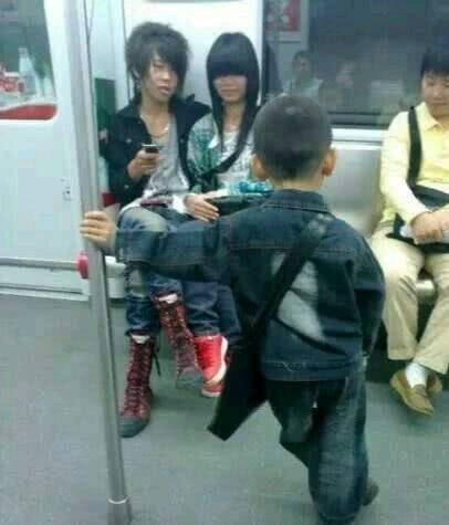 |搞笑图片幽默段子笑话哈哈,很奇特的建筑物,设计师可真有才