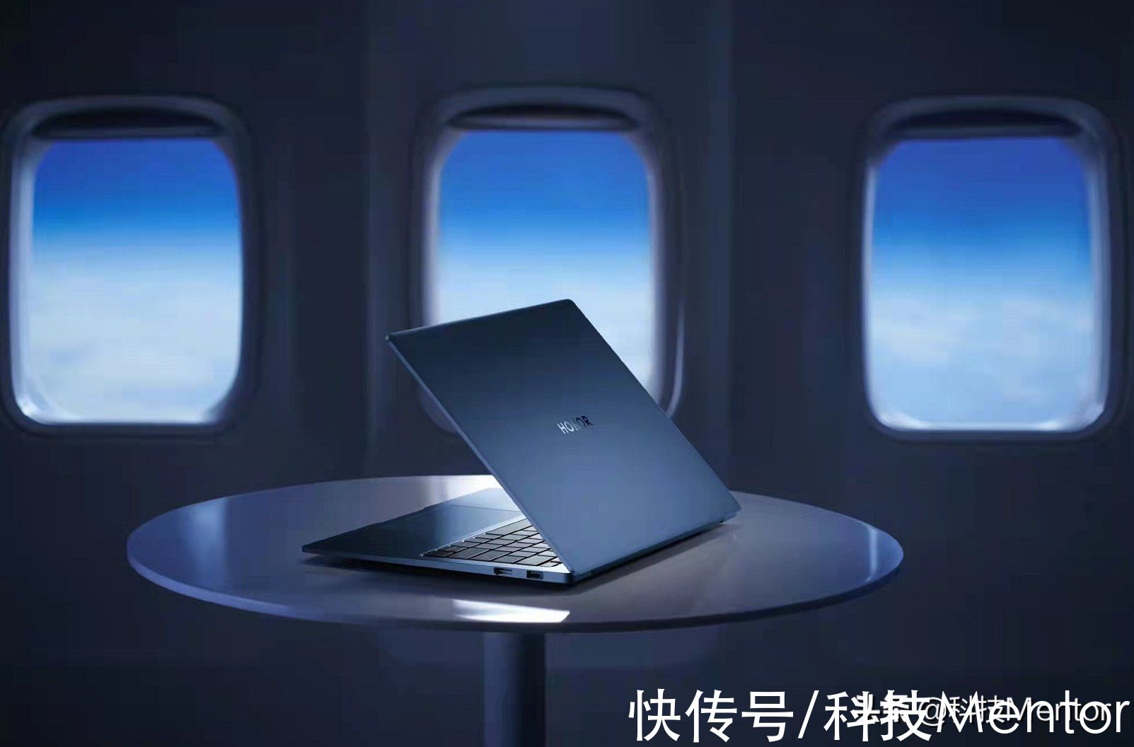 荣耀|央视频连线南极融媒体，荣耀MagicBook V14全程参与