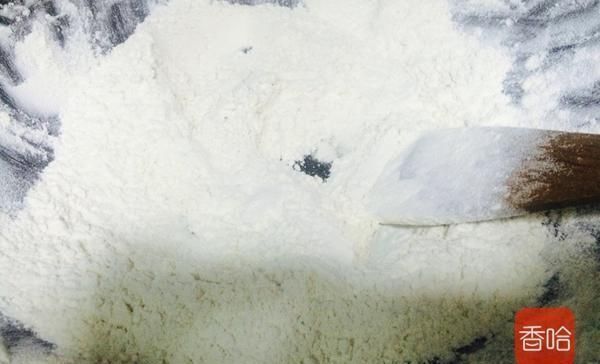 一个月|炒上一斤面粉，一个月的早餐都有了，早起冲一碗，暖心又暖胃