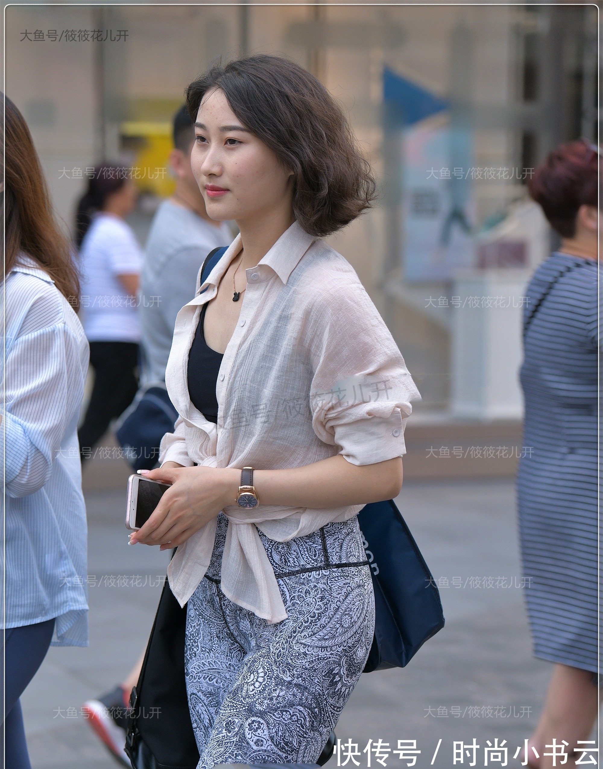 杏色 杏色防晒衣搭配复古花色健美裤,浪漫优雅,风情万种